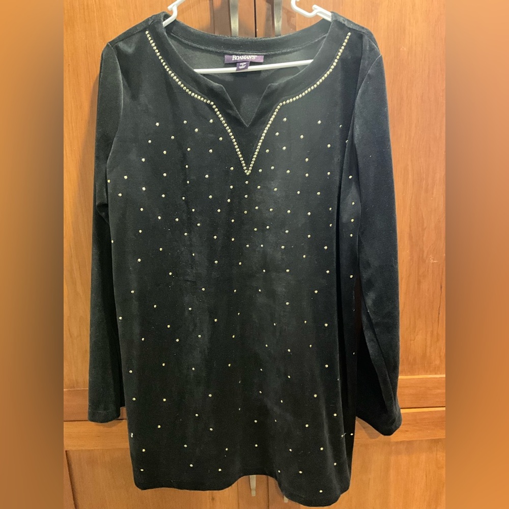 Black Studded Women's Top and pants set